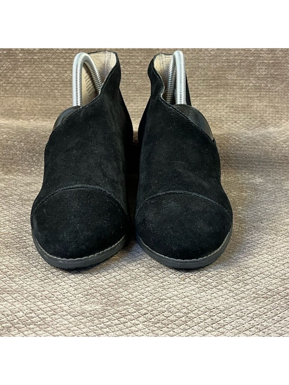 Blondo Black Leather Ankle Booties Waterproof Almond Cap Toe Block Heel 7.5 EUC